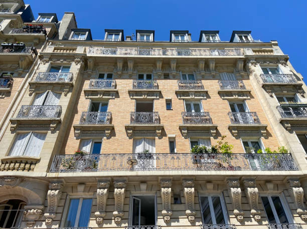 marches-immobiliers-neufs-a-Paris