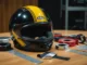 Comment choisir les bandes réfléchissantes pour casque moto et éviter les amendes ?